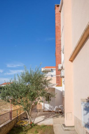 Гостиница Andrije Buvine Apartments  Задар